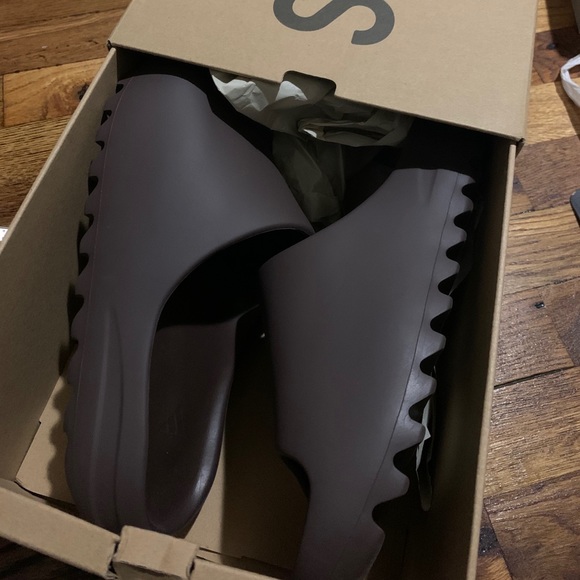 Yeezy Other - Yeezy slides